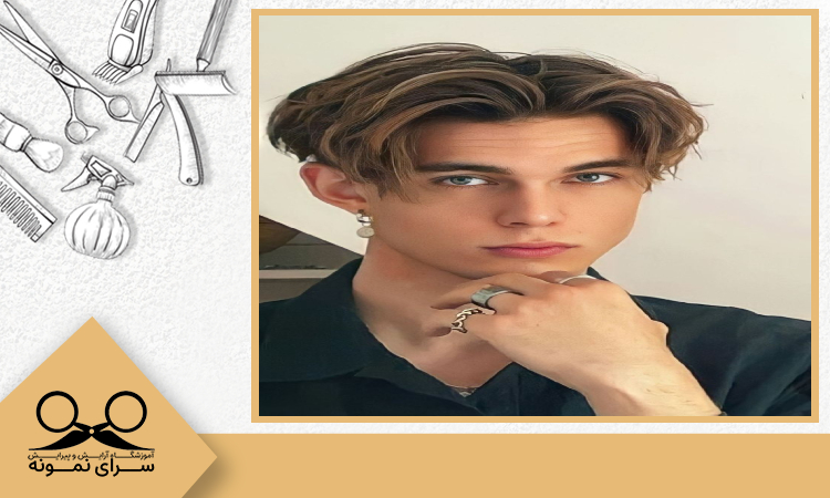 مدل موی خامه ای با فرق وسط