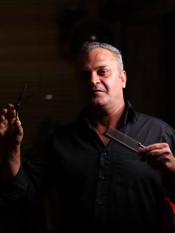 برگزاری کلاس آموزش آرایشگری با مدیریت استاد نائینی