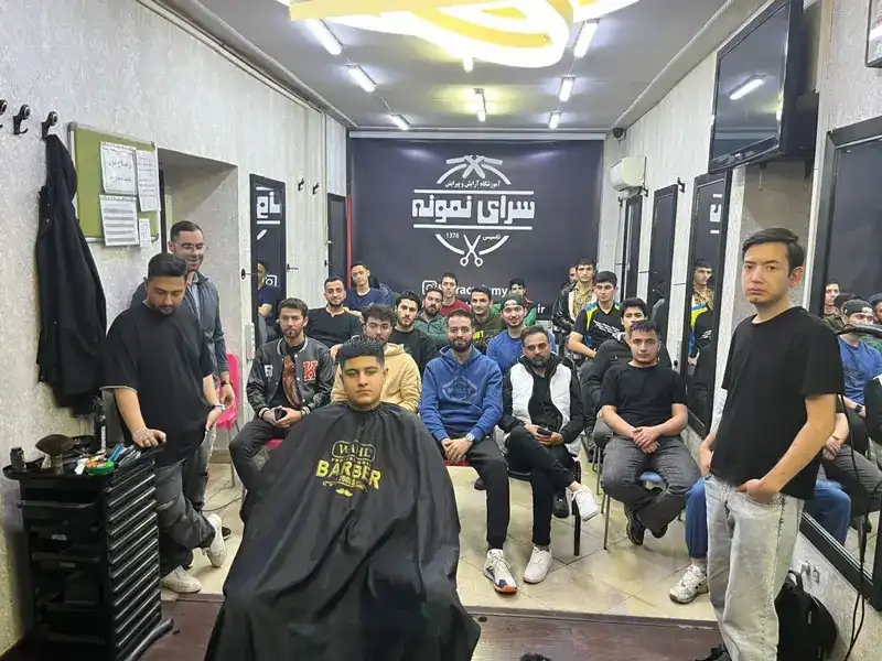 دوره ترمیم موی مردانه با مدرک رسمی